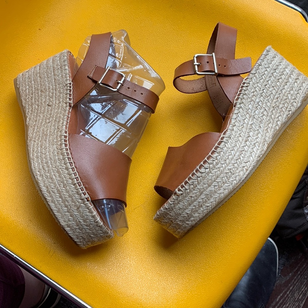NWOT Espadrille platform wedges EU 39/US 8.5